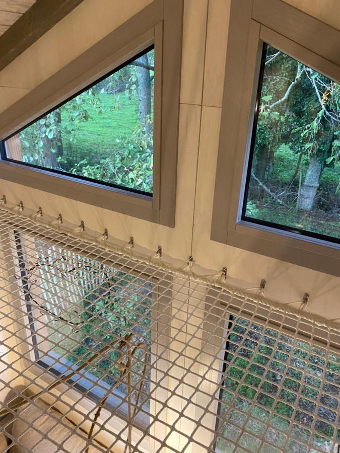 הוילה שולה Jolie Tiny House Sous Les Grands Arbres מראה חיצוני תמונה